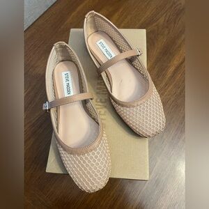 Steve Madden Caring Mary Jane Flats